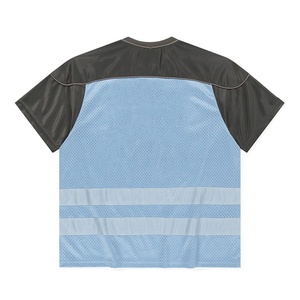 Camiseta Deportiva de Fútbol con Cuello en V, Corte Regular, 100% Algodón, Tejido Transpirable de Secado Rápido, Manga Corta, Personalizable - Product Image 2