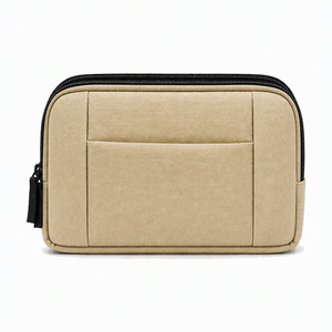 Elegante Estuche Cosmético de Gran Capacidad de Poliéster con Doble Cremallera, Organizador de Artículos de Aseo Portátil para Viajes, Producto Reciclable para Artículos de Belleza - Product Image 5
