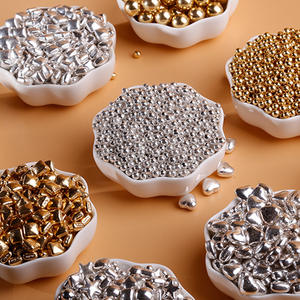 Décorations comestibles en sucre en gros, saupoudrage pour gâteaux, emballage de 1 kg, perles pour la décoration de gâteaux de fête, 4 mm, 7 mm, 10 mm mélangés - Product Image 6