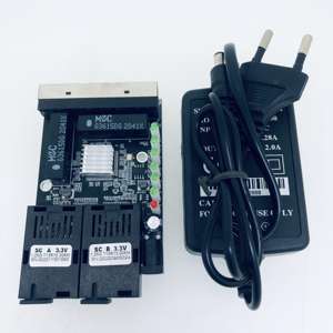 Nuevo Convertidor de <span class=keywords><strong>Fibra</strong></span> 2SC 4GE, Switch Ethernet Gigabit 10/100/1000M, Convertidor de Medios de <span class=keywords><strong>Fibra</strong></span> Óptica, Modo Único, 4RJ45 <span class=keywords><strong>UTP</strong></span> y 2SC - Product Image 4