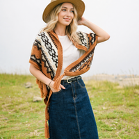 Poncho à capuche ethnique bohème pour femme et châle triangulaire en tricot, écharpe cape rétro en fausse laine à franges pour l'automne, l'hiver, les voyages et les activités de plein air