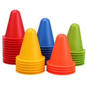 Cono de Plástico Flexible TRIBALL de 8 cm para Patinaje sobre Hielo y Entrenamiento de Fútbol - Product Image 3