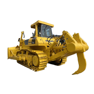 Topadora de cadenas Komatsu D155AX amarilla, equipo de construcción de alta resistencia - Product Image 1