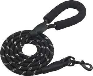 Harnais et laisse pour chien de haute qualité, en nylon résistant, réfléchissant, réglable, personnalisé, pour l'entraînement en extérieur, vente en gros - Product Image 1