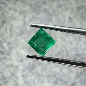 Émeraude naturelle zambienne 0,68 ct, taille octogonale carrée, pierre précieuse verte facettée, pour bague sur mesure, pendentif, bijoux fins - Product Image 1