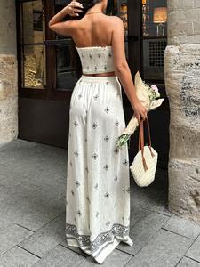 נשים עם הדפס בוהמייני קיץ שני חלקים סט מכנסיים רחבים בגזרה רופפת לבוש קז'ואל על חוף הים - Product Image 2