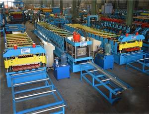 Farbstahl-Konstruktion Einlagige Trapezförmige Rollformmaschine zur Herstellung von Baumaterial - Product Image 4