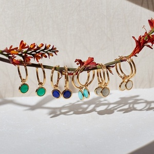 Boucles <span class=keywords><strong>d</strong></span>'oreilles créoles minimalistes en pierres précieuses plaqué <span class=keywords><strong>or</strong></span> boucles <span class=keywords><strong>d</strong></span>'oreilles en cristal naturel <span class=keywords><strong>lapis</strong></span> <span class=keywords><strong>lazuli</strong></span> labradorite en argent sterling 925 - Product Image 4