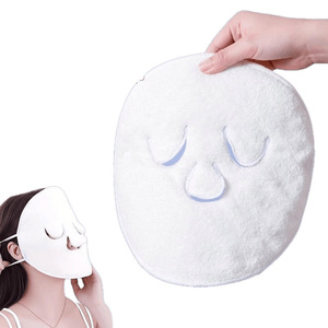 Zhuochen vend en gros des serviettes chauffantes, des serviettes de beauté pour le visage en polaire corail épaissie et des masques de beauté. - Product Image 1