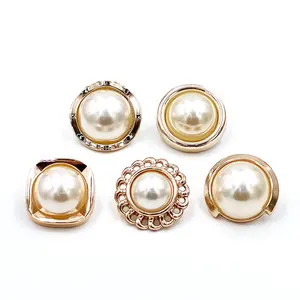 Bottone più venduto strass cristallo rotondo perla cucito bottoni in metallo abbellimenti