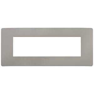Plaque de couverture d'interrupteur mural Plana Up 7M, gris ciment mat, 25,1 cm de longueur - Product Image 1