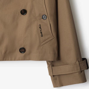 Chaqueta Gabardina Corta para Hombre, Estilo Gabardina, Cuello Alto, Doble Botonadura, con Epaulettes y Forro a Rayas en Contraste - Product Image 4