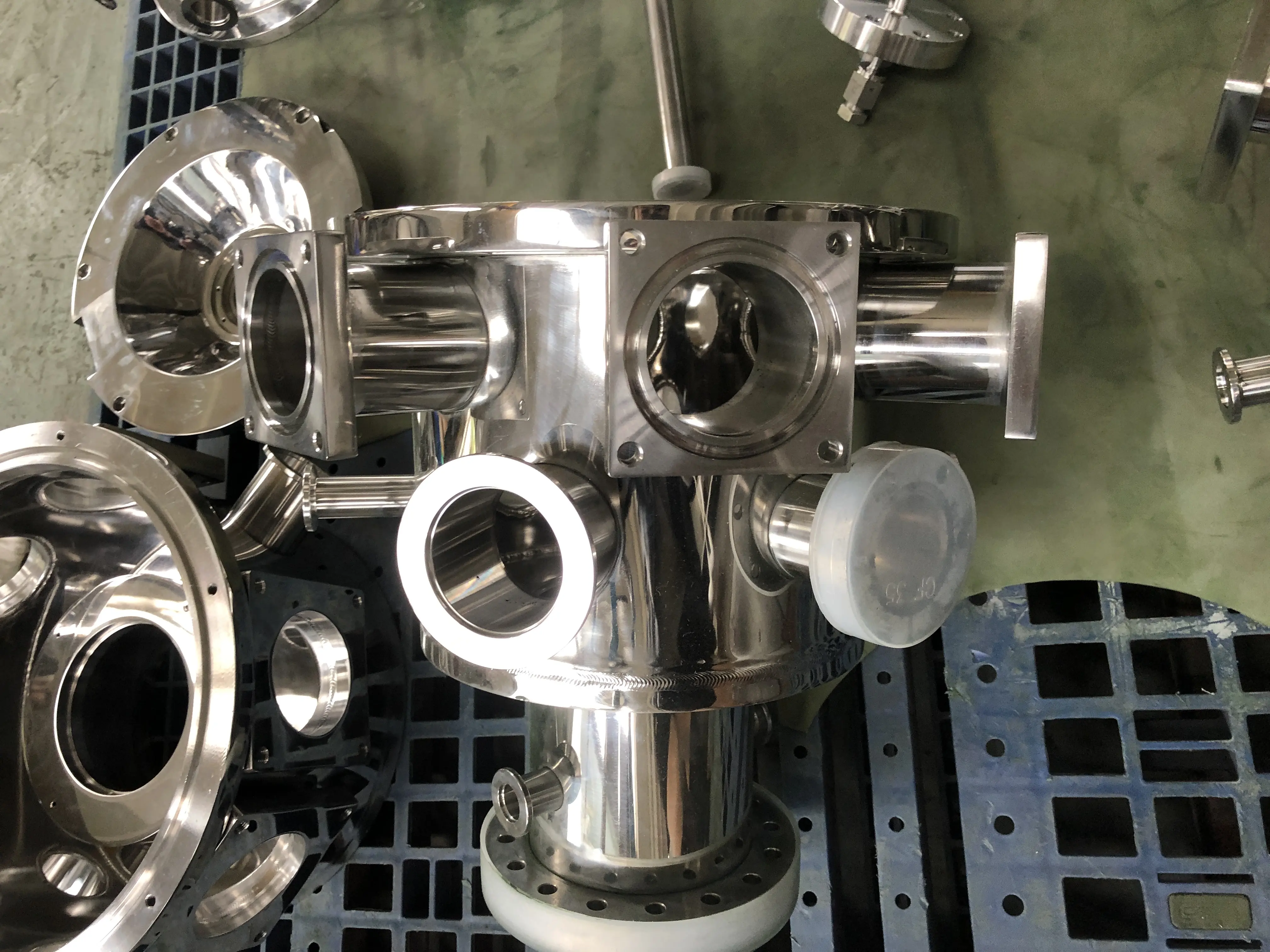 Factory Customized High Quality Ultra High Spherical uhv Vacuum Chamber cf Synchrotron