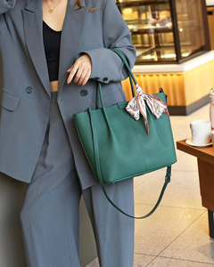 Bolsos de hombro tipo bandolera personalizados de alta calidad para mujer de cuero genuino <span class=keywords><strong>nunca</strong></span> de gran capacidad para mujer 2024 - Product Image 4
