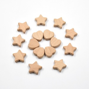 <span class=keywords><strong>Perles</strong></span> en <span class=keywords><strong>bois</strong></span> de hêtre en forme de cœur et d'étoile à cinq branches, clips de sucette, bâtonnets de dentition, accessoires DIY, <span class=keywords><strong>perles</strong></span> à trou rond - Vente en gros usine - Product Image 1