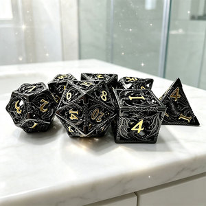 Exquisitos dados poliédricos de metal hueco con diseño de dragón espiral tallado en el interior, kit temático de fantasía para accesorios de juegos de rol de mesa COC - Product Image 2