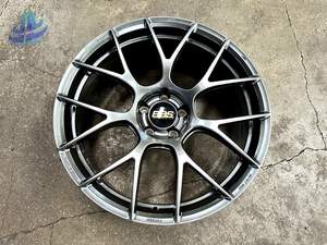 Jantes monobloc forgées de style BBS RE-V7 avancées pour les passionnés de course sur piste Audi RS4 et BMW M2 - Product Image 3