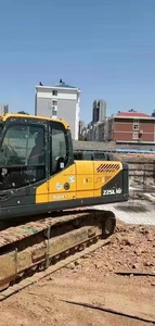 Pelle multifonction sur chenilles originale de la Corée Hyundai 215VS Moteur Yanmar d'occasion à haut rendement en bon état Vente - Product Image 2