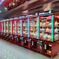 Vente flash Machines à griffes rouges avec lumière néon colorée, attrapeur de jouets en fer, armoire commerciale, machine à attraper des jouets d'arcade pour centre de jeux