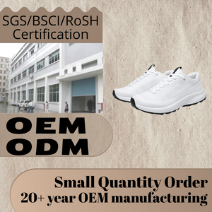 รองเท้าวิ่งแบบลำลอง น้ำหนักเบา ยืดหยุ่น เหมาะสำหรับวิ่งเทรล รองเท้าเดินป่ากันน้ำ กันลื่น สีดำ สำหรับผู้ใหญ่ - Product Image 2