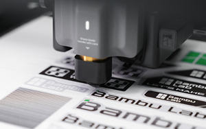 Impresora 3D H2C Combo con Recuperación de Energía en Caso de Corte, Diseño Anti-Atascos, Impresión de Alta Velocidad para Modelado de Precisión - Product Image 3