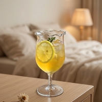 Verre à pied haut en verre soufflé – Écologique, pour jus, soda, boissons froides, thé au lait et cocktails, idéal pour les fêtes