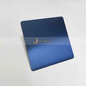 Placa Decorativa de Acero Inoxidable M44 con Acabado PVD, 304/316 N.° 4, Espesor de 0.5-0.8 mm, Estándar JIS, para Uso en Paredes/Techos, Corte y Soldadura - Product Image 6