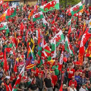 Оптовая продажа, высокое качество, 3 Х5 футов, двойная прошивка, дешевая цена, полиэстер, большие флаги страны с изображением дракона и Уэльса - Product Image 4