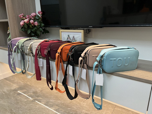 Bolso <span class=keywords><strong>bandolera</strong></span> de un solo hombro de color sólido de alta calidad con diseño de letras, bolso de cámara moderno para mujer. - Product Image 1