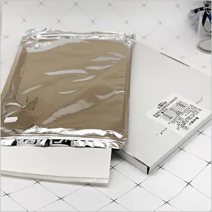 फैक्टरी प्रत्यक्ष बिक्री खाद्य टुकड़े चादरें चीनी कागजात केक उपकरण प्रिंट या खाद्य सजा के लिए पैक के साथ 0.55 MM मोटाई