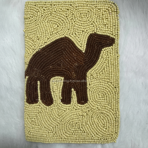 Funda para Pasaporte con Cuentas Hecha a Mano Estilo Bohemio de la India, Tarjetero Personalizado de PU, Cartera de Viaje, Guru Kirpa Export House - Product Image 1