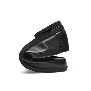 Chaussures d'Été Homme Luxe <span class=keywords><strong>Marque</strong></span> Cuir Véritable Mocassins Hommes Respirants Creux Chaussures de Conduite Blanches à Enfiler - Product Image 6