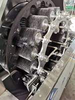 Brosse à laver les bouteilles en plastique Machine à laver les bouteilles d'eau Machine à laver les étiquettes pour animaux de compagnie Machine à verre