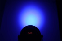 14 x 6W RGBW 4 en 1 LED Par Light en plastique pour l'éclairage de scène, les événements, les studios, les bars, les pubs, les discothèques, les soirées