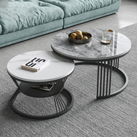 Table Basse Ronde Moderne de Luxe Nordique en Marbre Blanc Simple avec Plateau en Métal et Dorure, Ensemble de Tables Gigognes pour Salon Maison