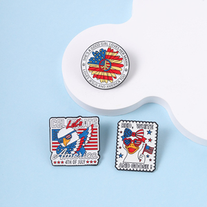 Pin Esmaltado del 4 de Julio, Día de la Independencia Americana, con Águila Calva, Bandera y Letra de Canción de Girasol, Broche para Mochila, Ropa, Insignia, Joyería, Regalo - Product Image 2