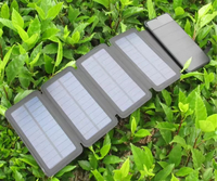 Vente en gros Chargeur de téléphone portable solaire détachable pliable rechargeable Batterie externe solaire portable 10000mAh avec câble