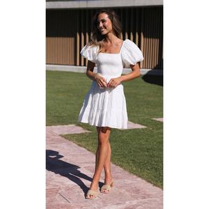 Robe courte à épaules dénudées à manches courtes, best-seller - Product Image 6