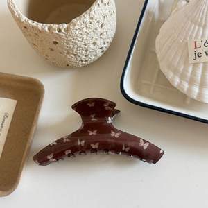 Pince à cheveux en plastique à imprimé papillon et motif géométrique, tendance, pour femme, usage quotidien - Product Image 5