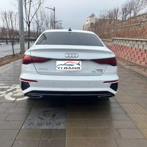 รถยนต์ออดี้ Q3 คอมแพคเอสยูวี รุ่น 35 TFSI ปี <span class=keywords><strong>2022</strong></span> ดีไซน์หรูหราทันสมัย มือสอง เครื่องยนต์เบนซิน พวงมาลัยซ้าย เบาะหนัง - Product Image 5