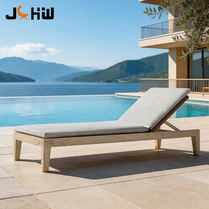 Chaise longue de luxe en teck pour l'extérieur avec coussins résistants aux UV en corde, pour usage hôtelier, inclus - Product Image 1