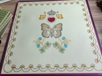 Tapis de Mahjong Papillon Pastel Romantique, Housse de Table de Mahjong Imprimée Couronne et Fleurs de 31,5 po pour Soirées Jeux