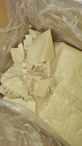 Beurre de <span class=keywords><strong>Cacao</strong></span> Brut Marque Blanche Qualité Alimentaire Supérieure Pressé à Froid Non Raffiné Jaune 500g/1000g Durée de Conservation 2 Ans - Product Image 2