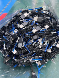 <span class=keywords><strong>Sabre</strong></span> <span class=keywords><strong>laser</strong></span> LED en stock, alimenté par USB, <span class=keywords><strong>sabre</strong></span> lumineux, figurines de la guerre des étoiles, ensembles de blocs de construction d'anime, épée militaire, armes, jouet d'armée - Product Image 4