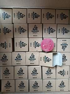 Individuelles Eishockey-Schlägerwachs mit Logo-Gravur, verschiedene Düfte, verbessert den Grip, stabilisiert den Schläger und erhöht die Verschleißfestigkeit - Product Image 5