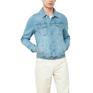Chaqueta de mezclilla azul claro para hombre, cuello mandarín, corte regular, abotonadura sencilla, algodón lavado, transpirable, para invierno, con logo frontal. - Product Image 5