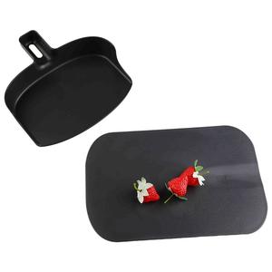 Anti-Slip <b>Plastic</b> Chopping <b>Block</b> Rectangle Kitchen Cutting Tray With Handle For Food Prep - Product Image 3