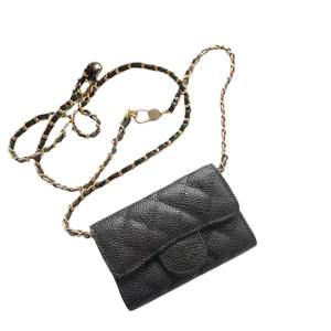 Мини-сумка через плечо из натуральной кожи - Product Image 5