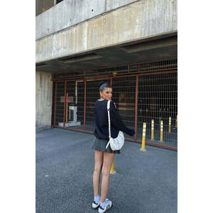 Conjunto de Sudadera Azul Marino para Mujer, Sudadera con Capucha y Cremallera, Top Corto con Diseño Bordado para Invierno - Product Image 1