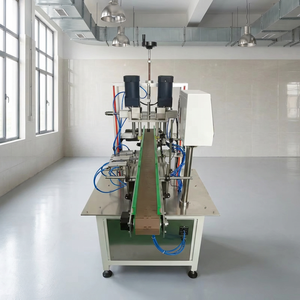 Vollautomatische Hochpräzisions-Verschließmaschine für Glas- und Plastikflaschen Auslaufsichere Kappenanwendung Lebensmittelverpackung - Product Image 1